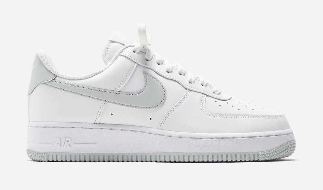 Air Force 1 ’07 — White / Pure Platinum